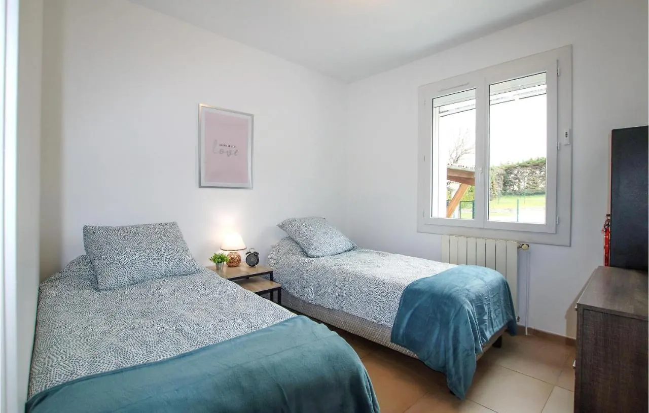Holiday home Beautiful Home In Malataverne With Kitchen France