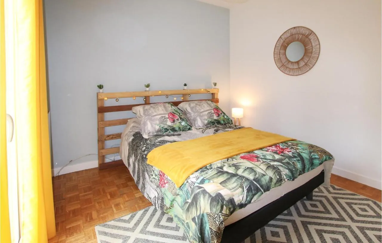 Beautiful Home In Malataverne With Kitchen
