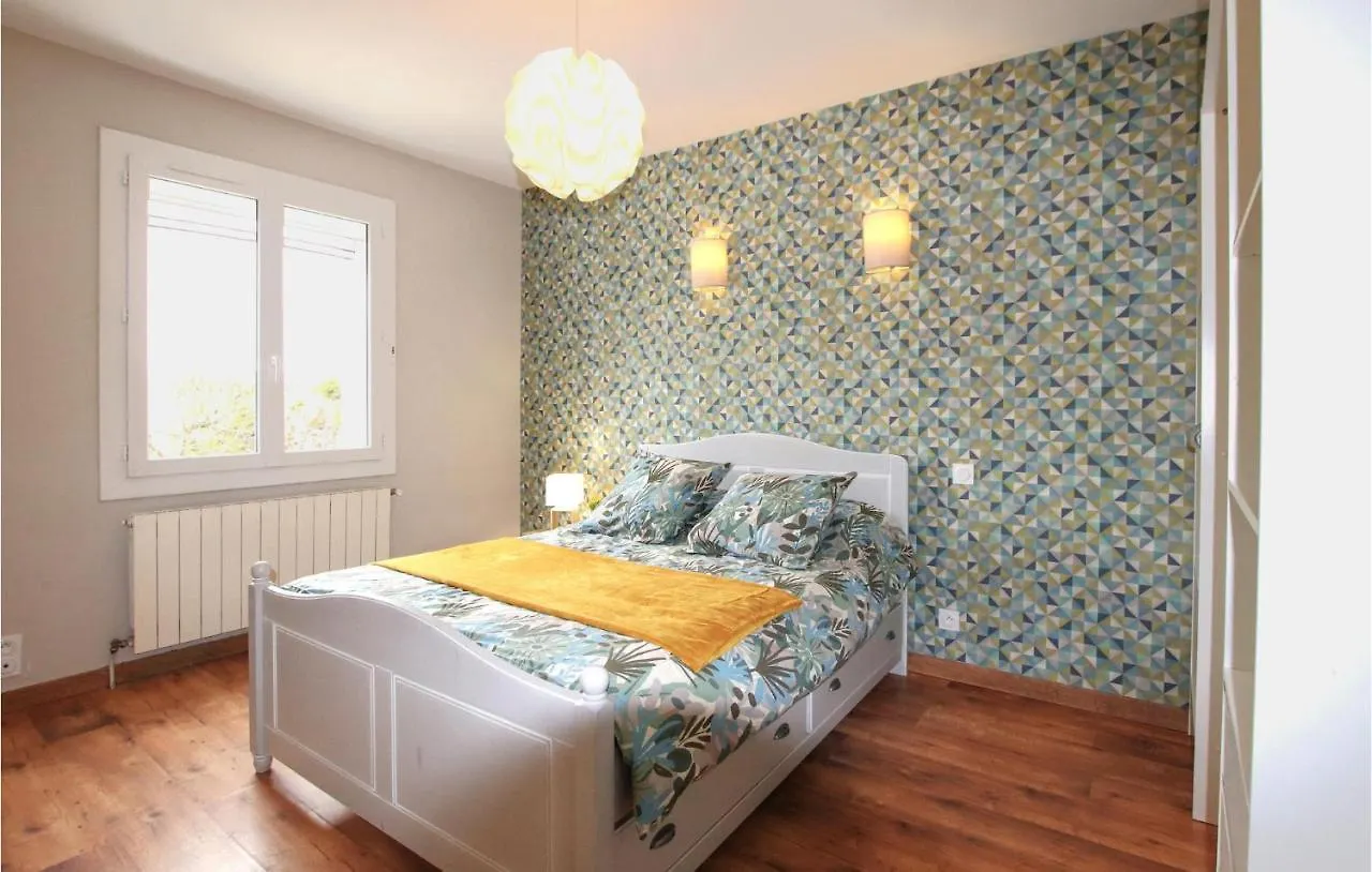 Beautiful Home In Malataverne With Kitchen 0*,